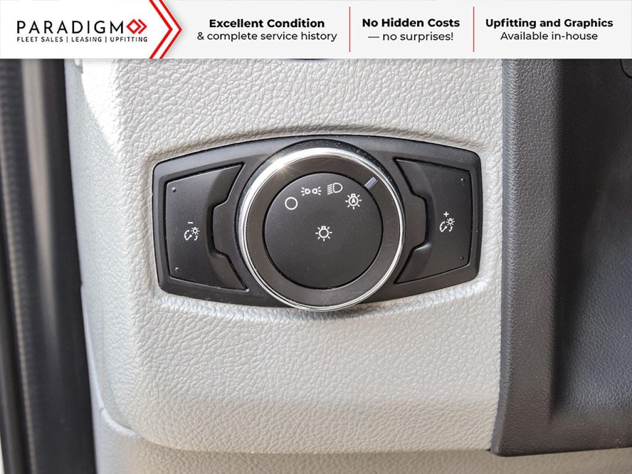 2023 Ford E-450 16 FT CUBE BOX STANDARD TRUCK Photo