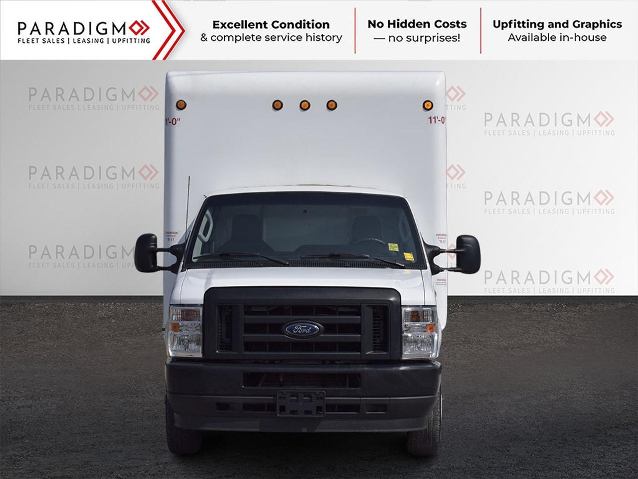 2023 Ford E-Series Cutaway 176" 16 ft Cube Box Standard Truck Photo