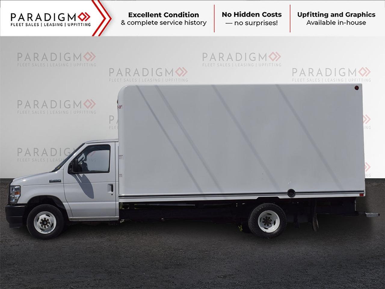2023 Ford E-Series Cutaway 176" 16 ft Cube Box Standard Truck Photo