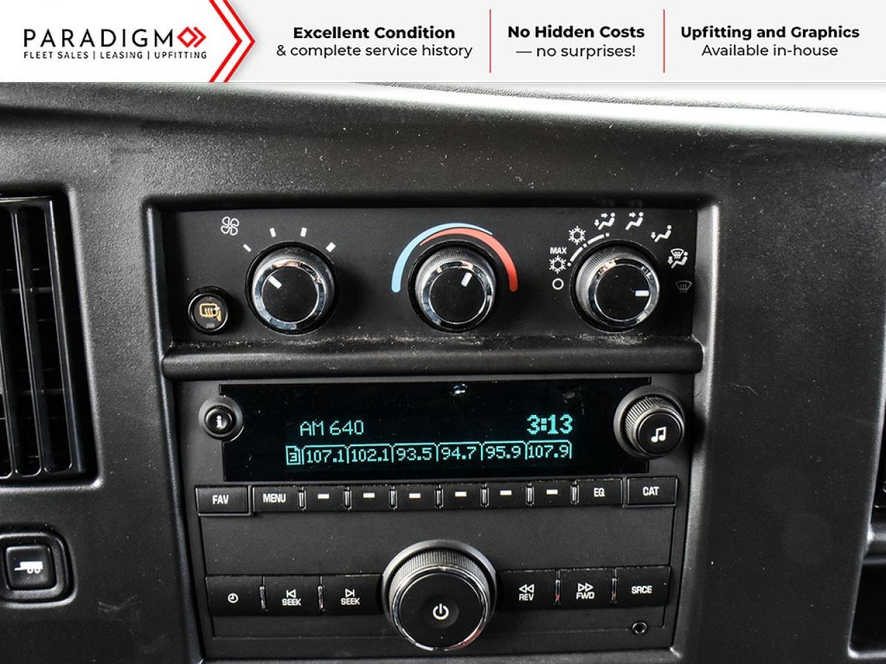 2024 Chevrolet Express 135"WB LOW ROOF WORK READY Photo