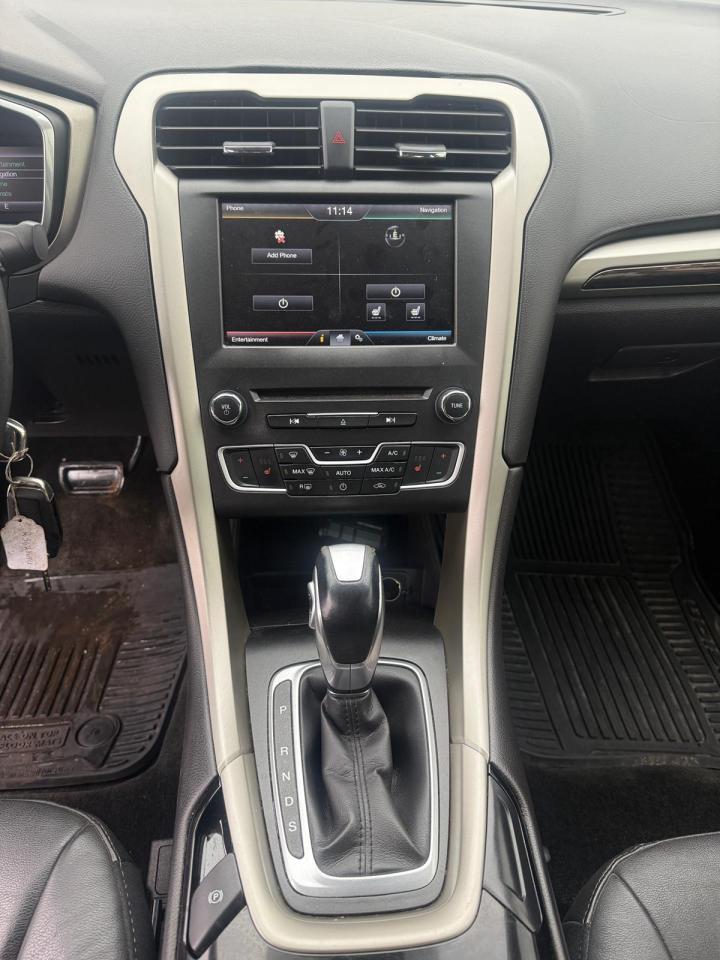 2016 Ford Fusion SE   Automatic   CLEAN CARFAX   CERTIFIED Photo