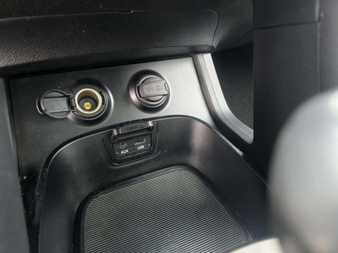 2014 Hyundai Santa Fe Sport AWD 4dr 2.4L Luxury Photo