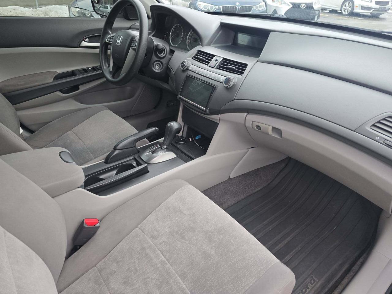 2010 Honda Accord Sedan 4dr I4 Auto LX Photo