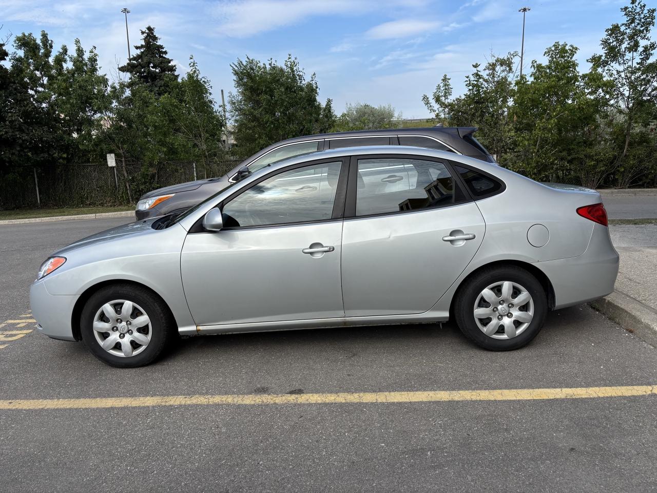2010 Hyundai Elantra 4DR SDN AUTO L Photo