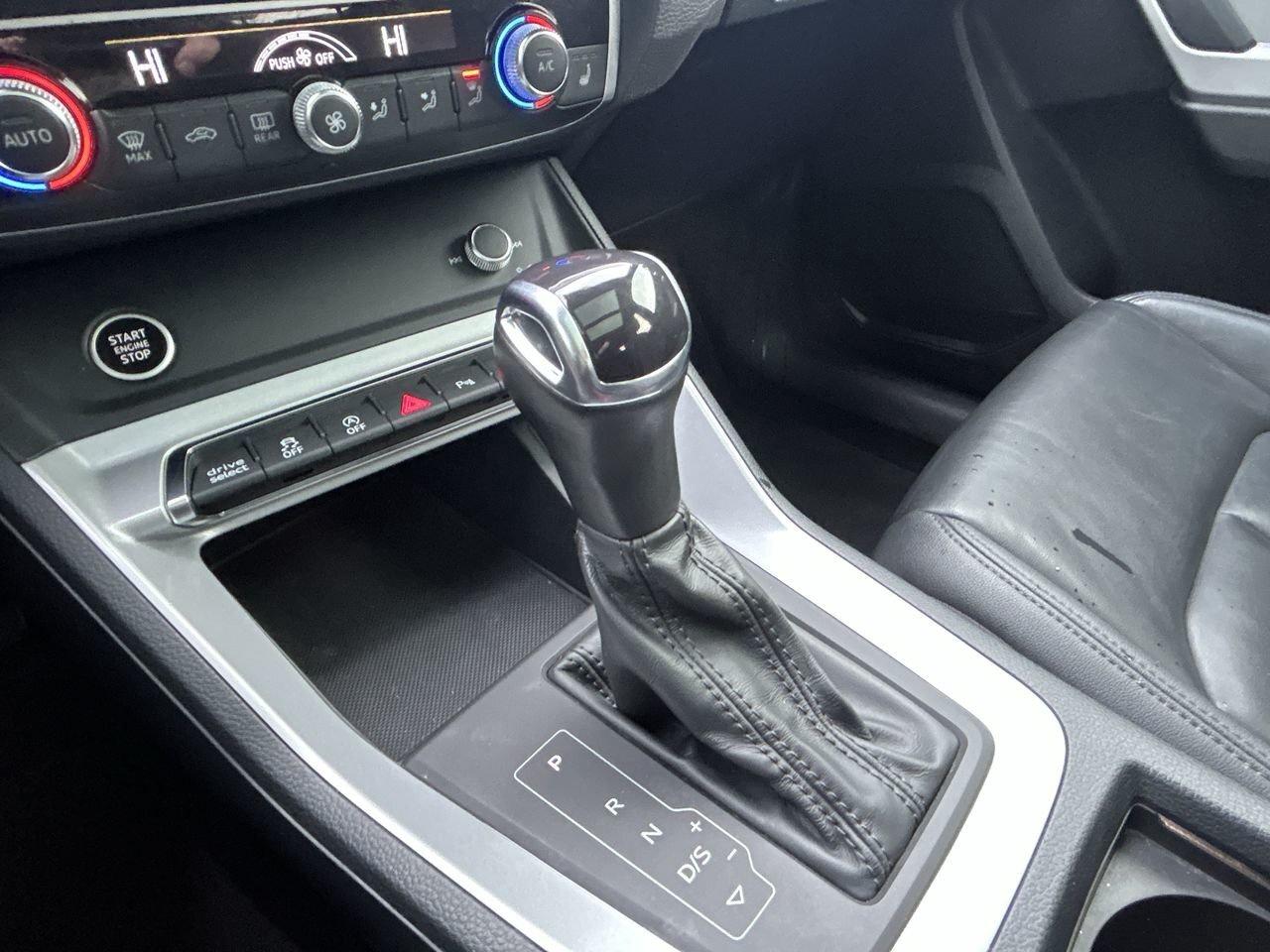 2022 Audi Q3 40 2.0T Komfort   Vorsprung Edition Photo