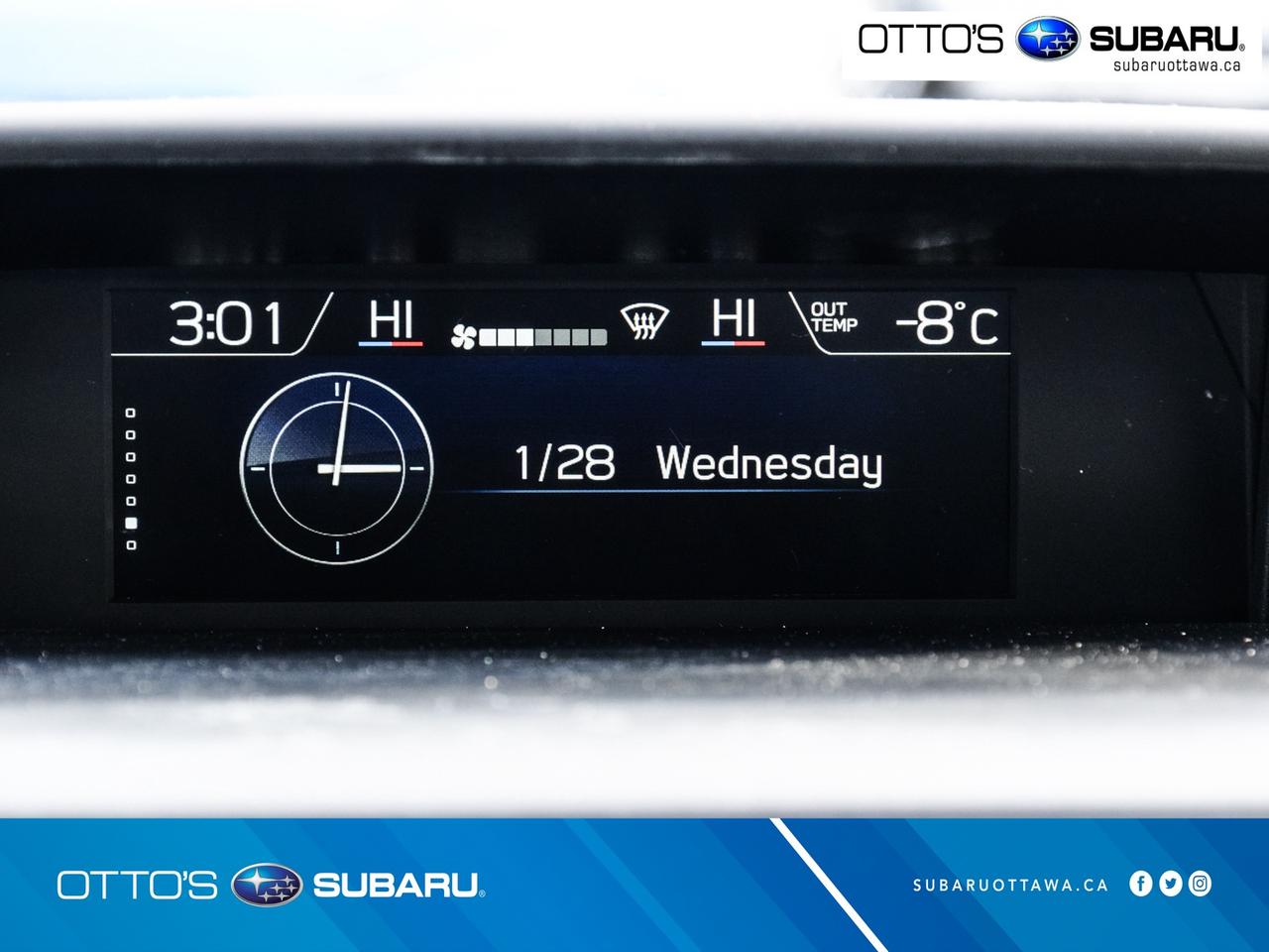 2024 Subaru Forester TOURING AWD Photo