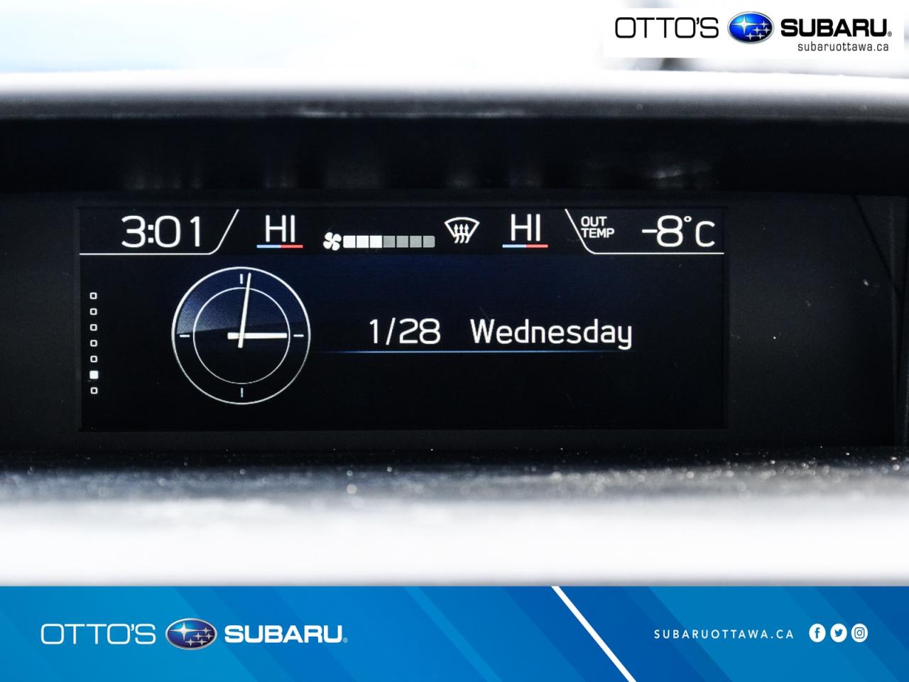 2024 Subaru Forester TOURING AWD Photo