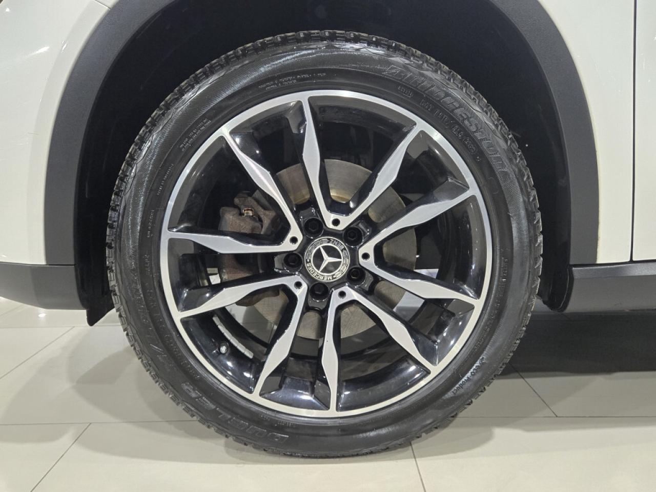 2019 Mercedes-Benz GLA250 250 4MATIC (AWD) Leather & Panoramic No Accidents Photo