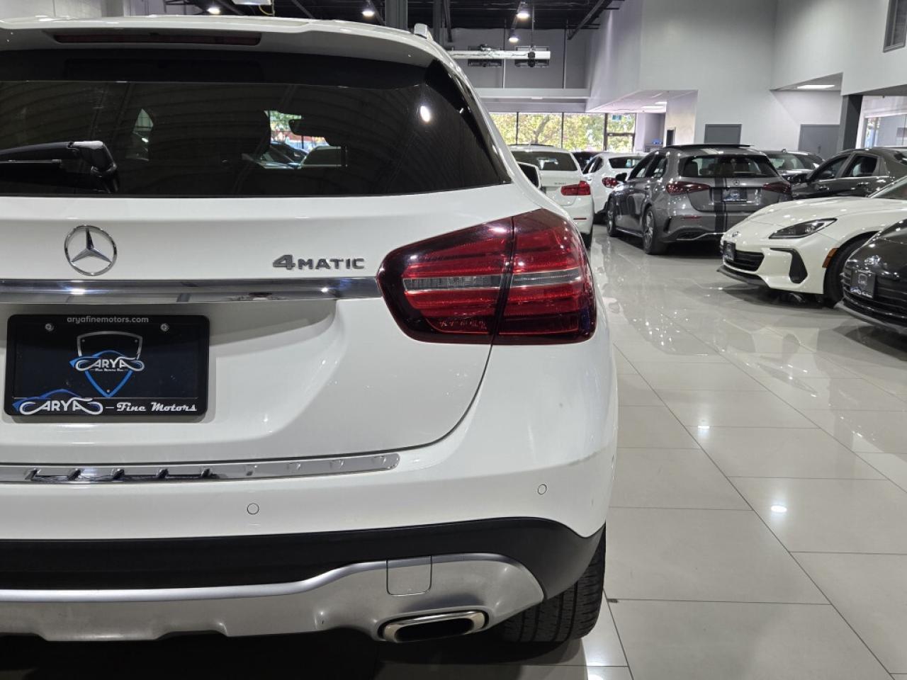 2019 Mercedes-Benz GLA250 250 4MATIC (AWD) Leather & Panoramic No Accidents Photo