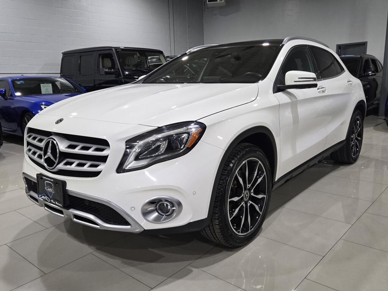 2019 Mercedes-Benz GLA250 250 4MATIC (AWD) Leather & Panoramic No Accidents Photo3