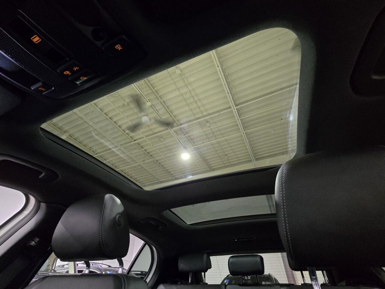 2019 Mercedes-Benz GLA250 250 4MATIC (AWD) Leather & Panoramic No Accidents Photo