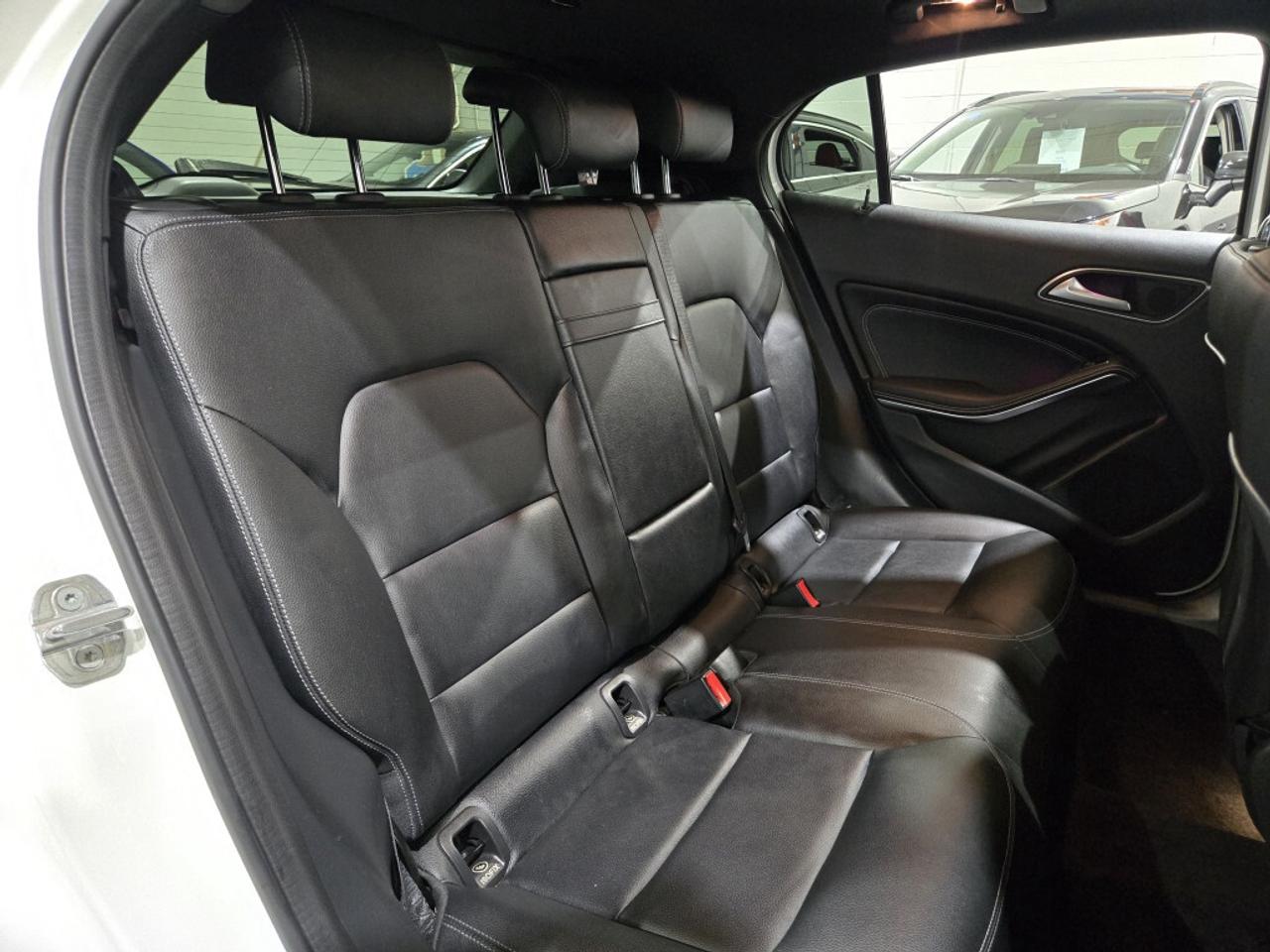 2019 Mercedes-Benz GLA250 250 4MATIC (AWD) Leather & Panoramic No Accidents Photo