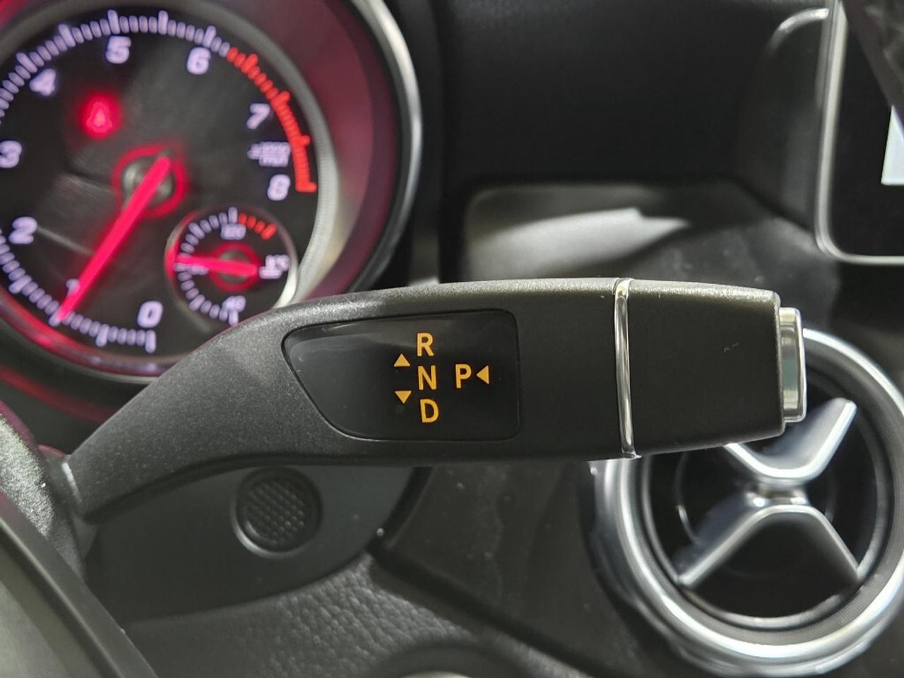 2019 Mercedes-Benz GLA250 250 4MATIC (AWD) Leather & Panoramic No Accidents Photo