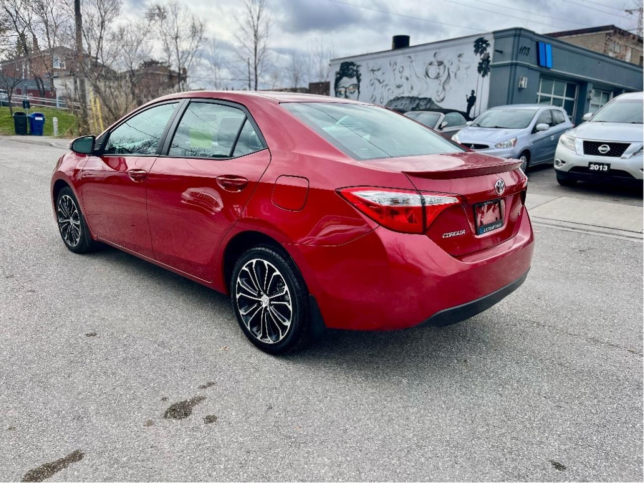 2014 Toyota Corolla S SUNROOF CERTIFIED Photo