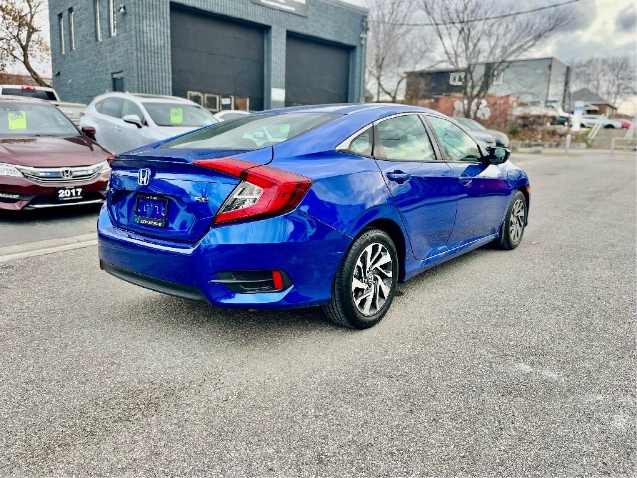 2018 Honda Civic SE APPLE CARPLAY CERTIFIED Photo