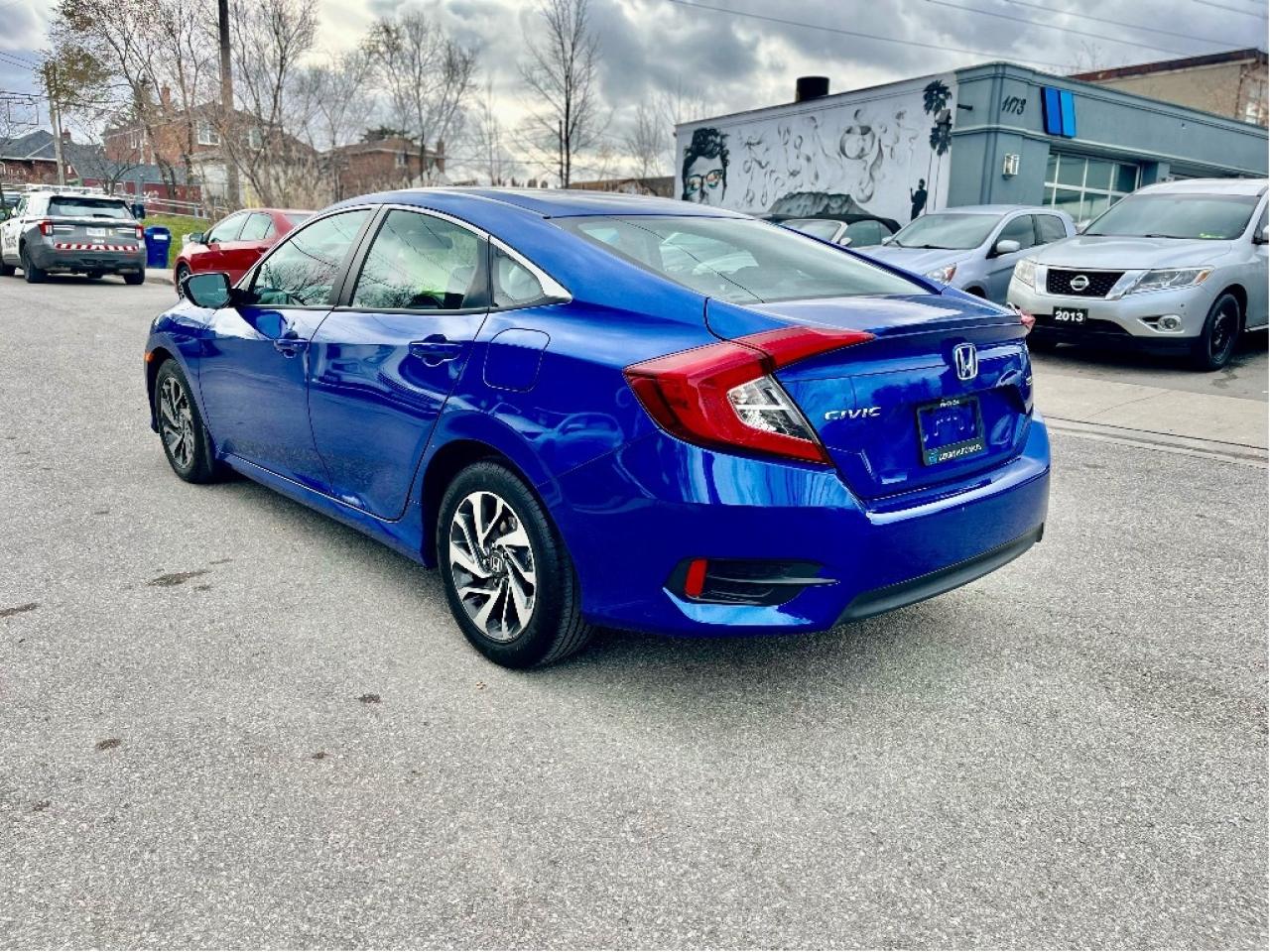 2018 Honda Civic SE APPLE CARPLAY CERTIFIED Photo
