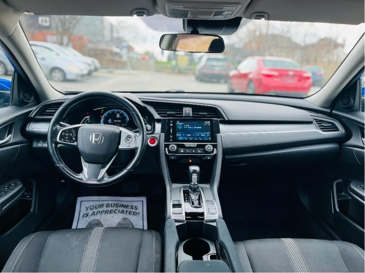 2018 Honda Civic SE APPLE CARPLAY CERTIFIED Photo