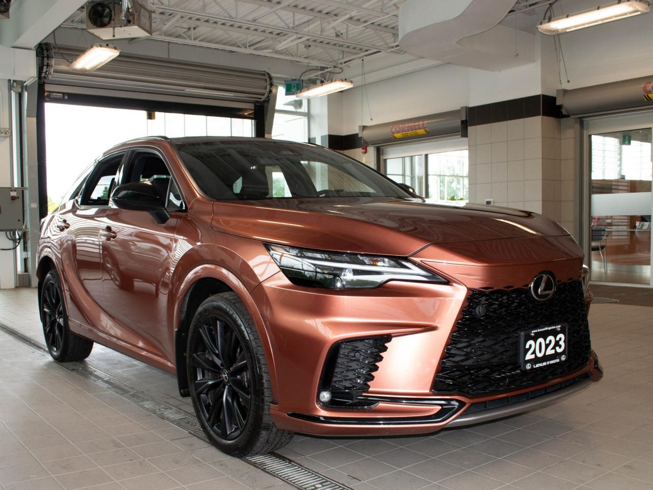 2023 Lexus RX 500H RX 500h Auto Photo2