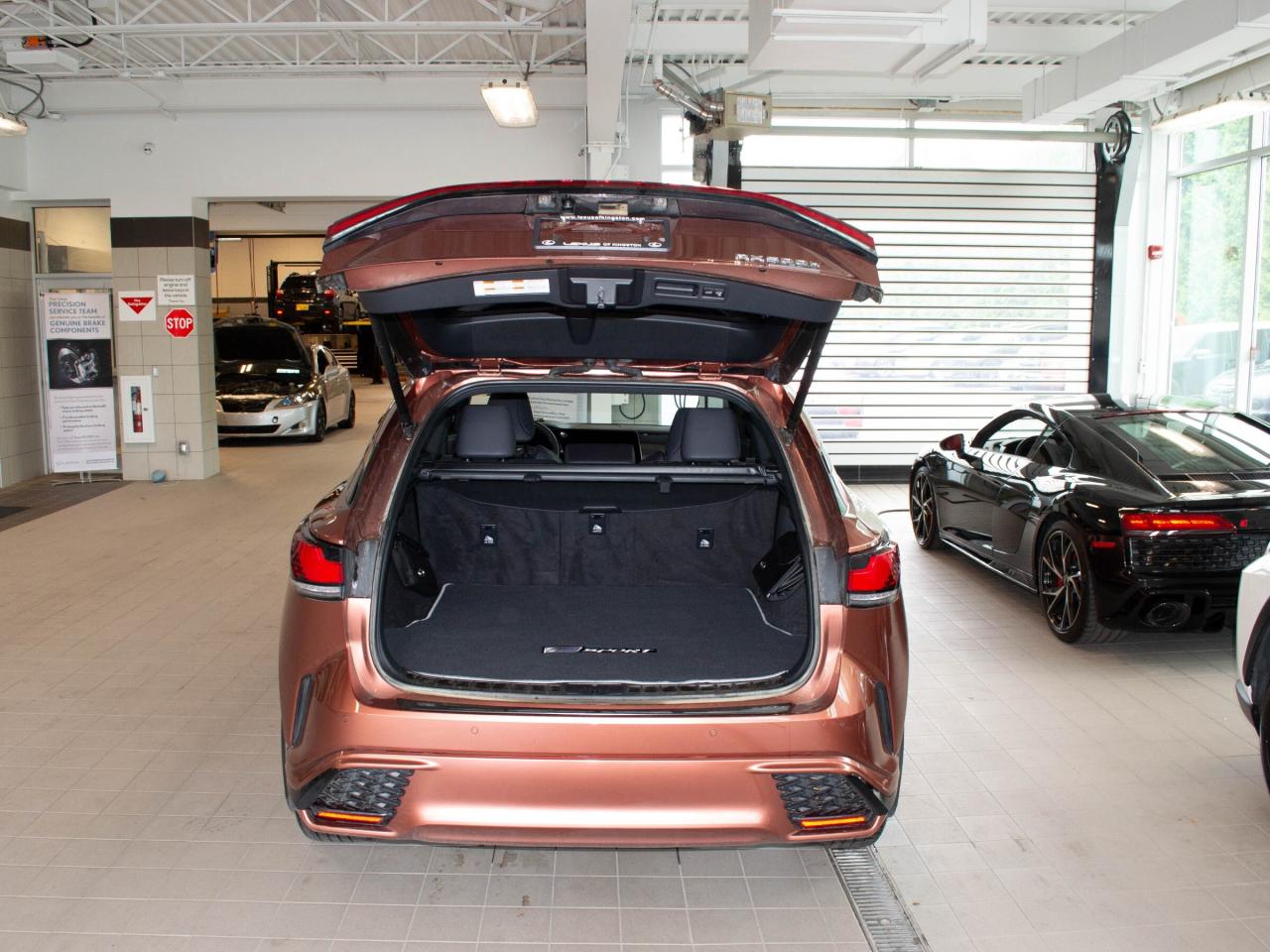 2023 Lexus RX 500H RX 500h Auto Photo