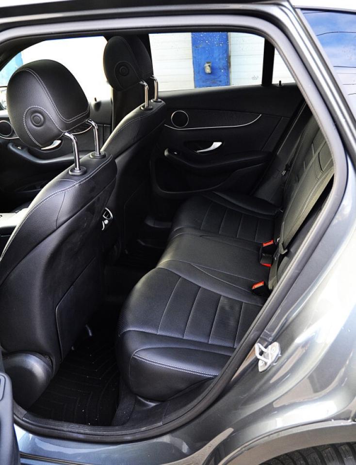 2020 Mercedes-Benz GLC300 GLC 300 4dr All-Wheel Drive 4MATIC Automatic Photo