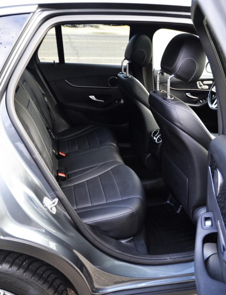 2020 Mercedes-Benz GLC300 GLC 300 4dr All-Wheel Drive 4MATIC Automatic Photo