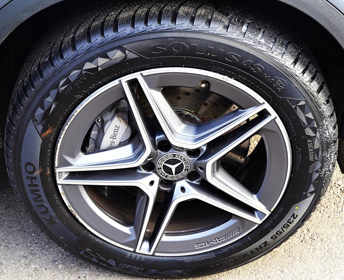 2020 Mercedes-Benz GLC300 GLC 300 4dr All-Wheel Drive 4MATIC Automatic Photo