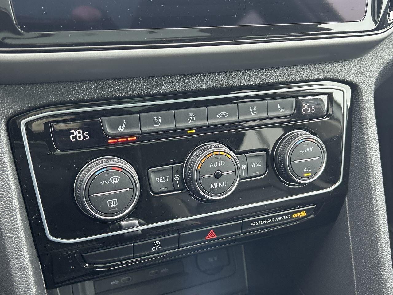 2023 Volkswagen Atlas Highline 3.6L 8sp   Accident-Free Photo