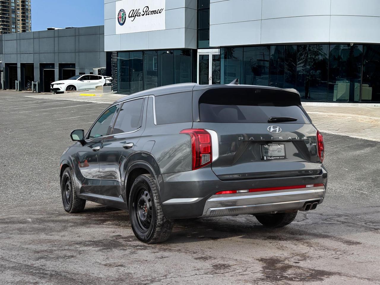 2023 Hyundai PALISADE AWD Ultimate Calligraphy 7P Photo