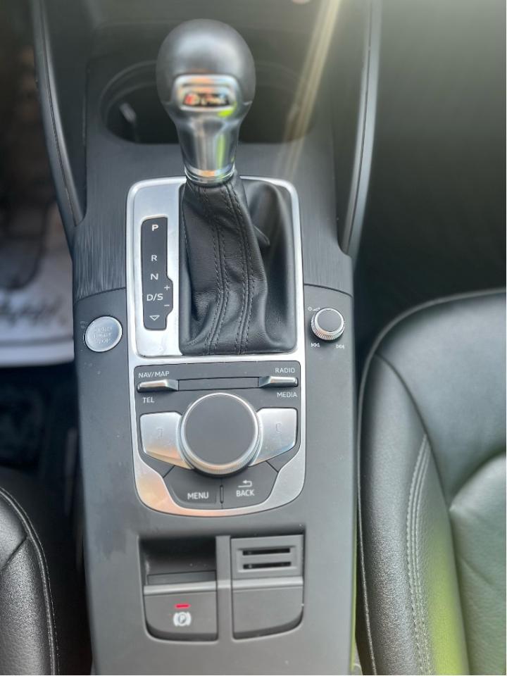 2017 Audi A3 CERTIFIED APPLE CARPLAY Photo