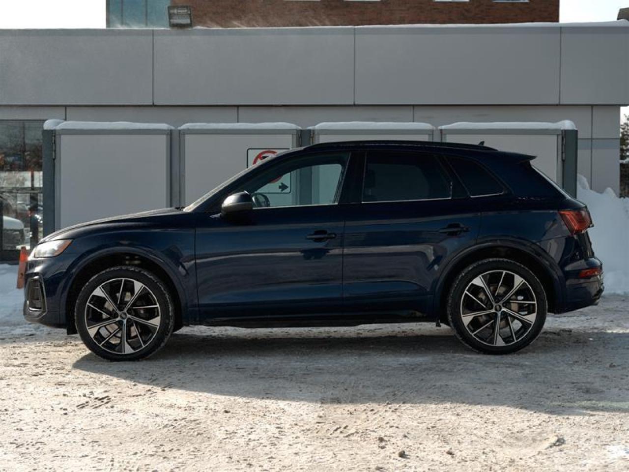 2022 Audi SQ5 3.0T Progressiv quattro 8sp Tiptronic Photo