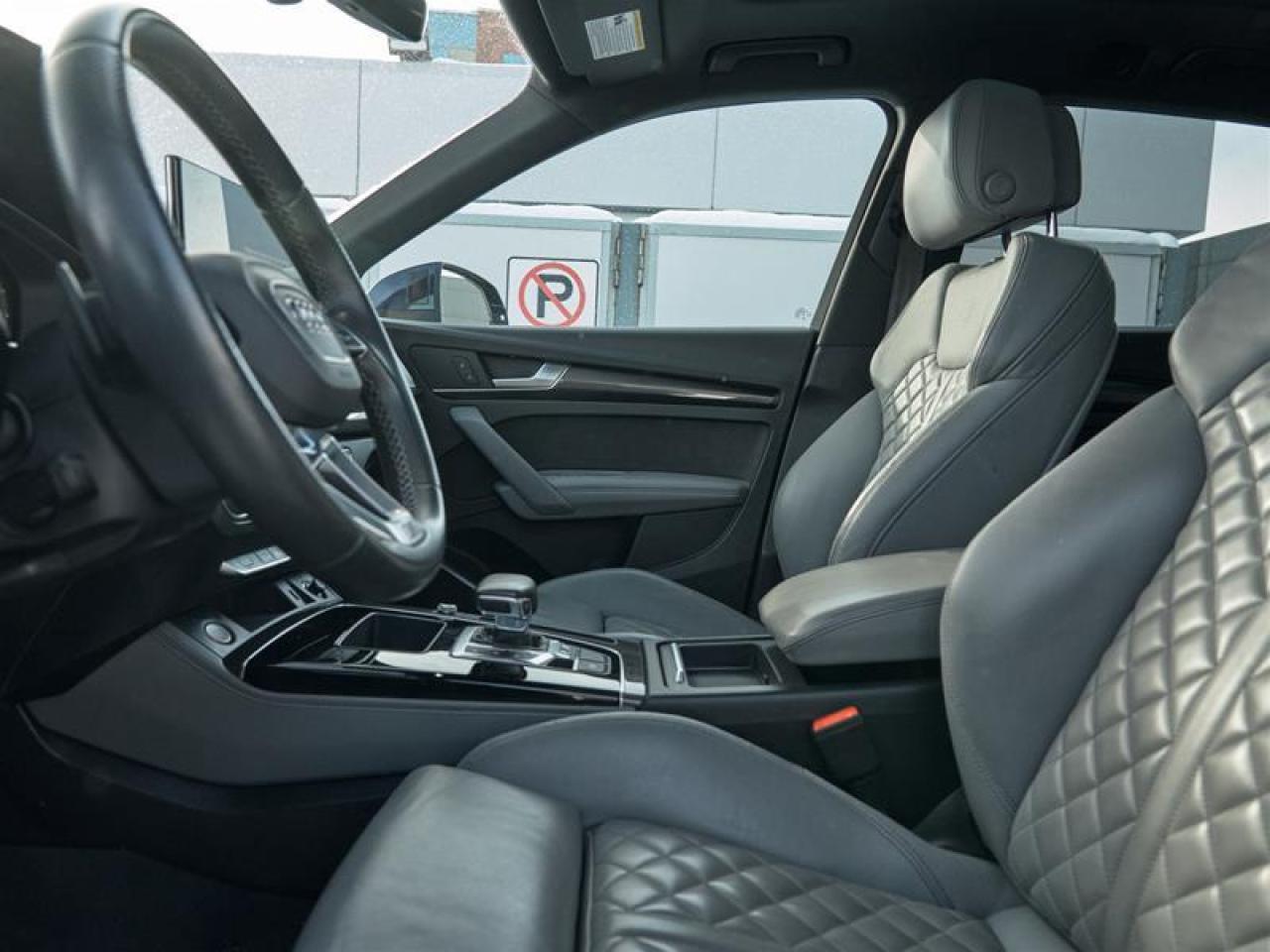 2022 Audi SQ5 3.0T Progressiv quattro 8sp Tiptronic Photo