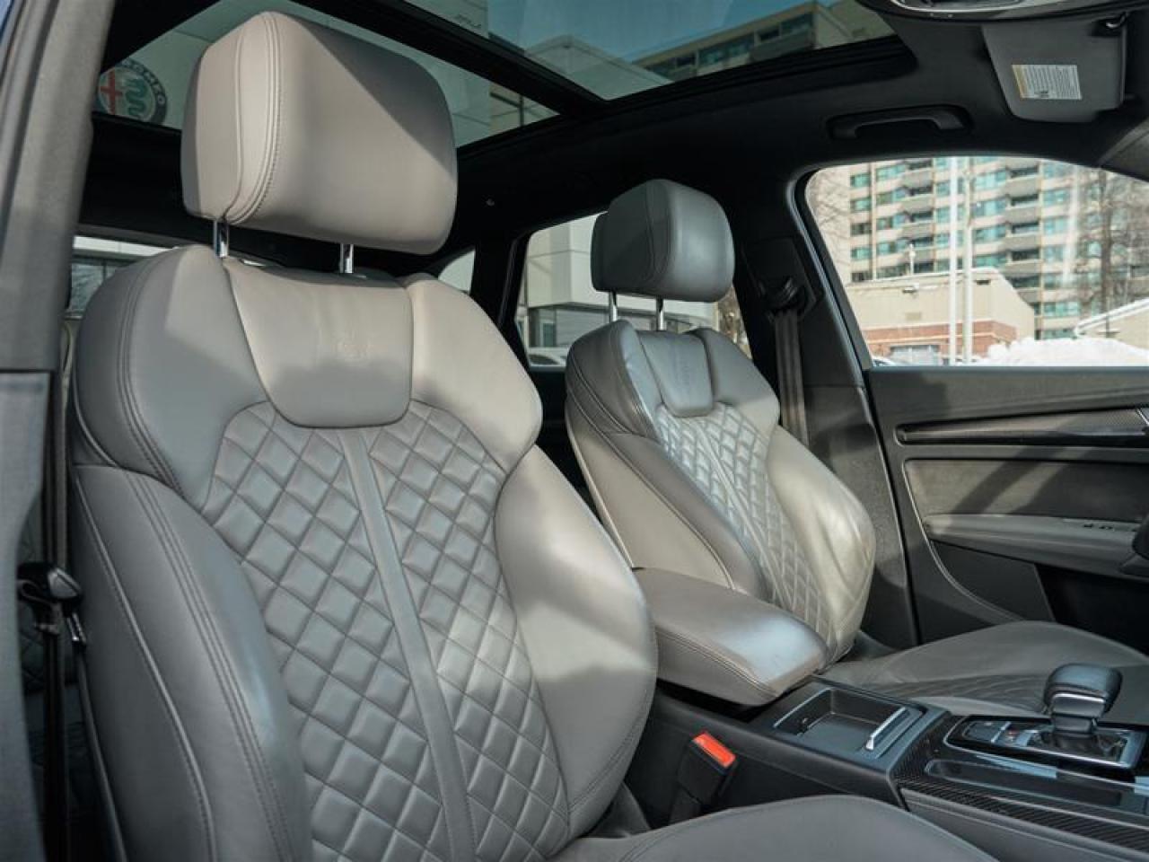 2022 Audi SQ5 3.0T Progressiv quattro 8sp Tiptronic Photo