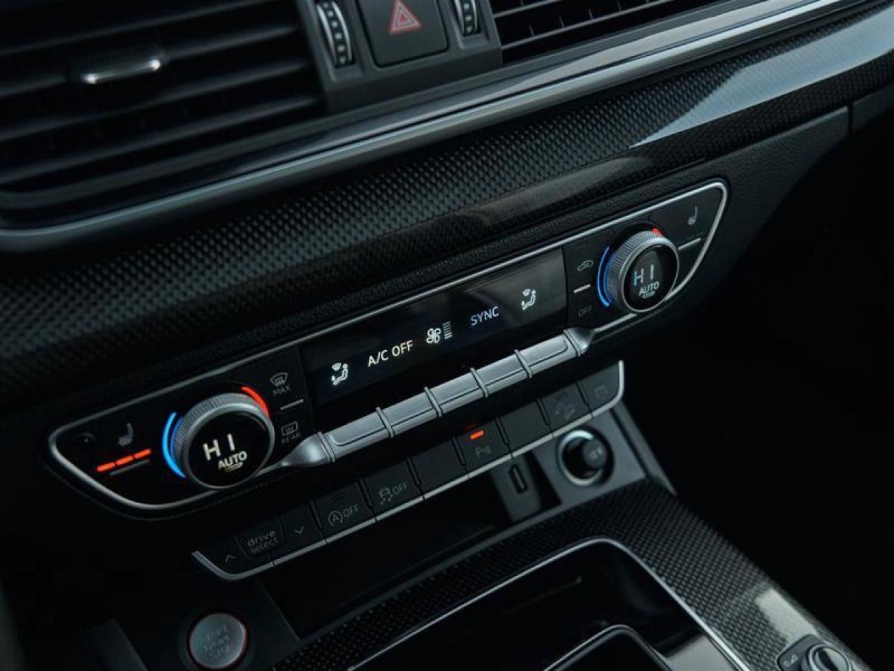 2022 Audi SQ5 3.0T Progressiv quattro 8sp Tiptronic Photo