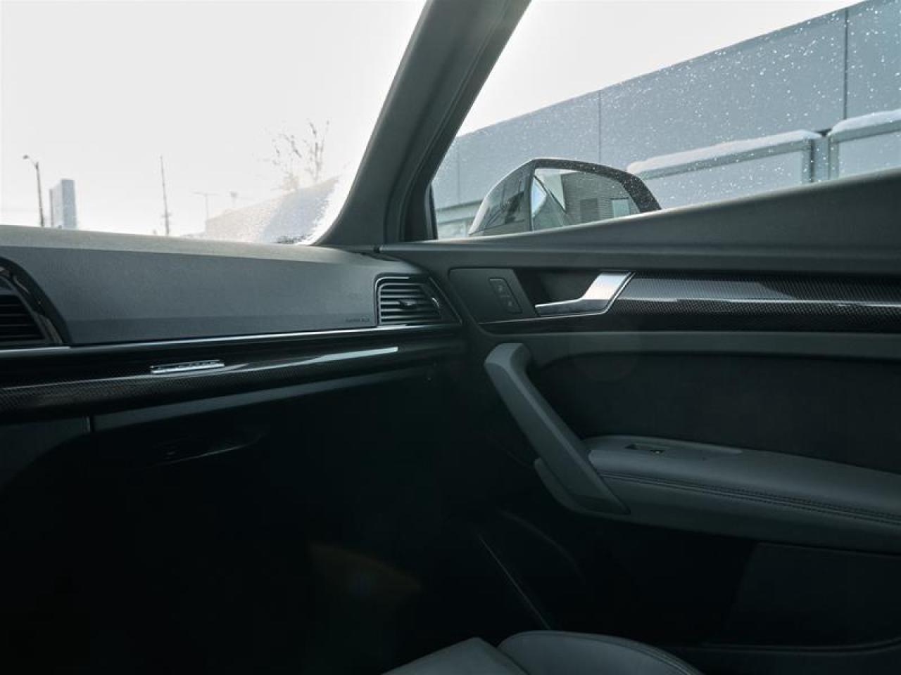 2022 Audi SQ5 3.0T Progressiv quattro 8sp Tiptronic Photo