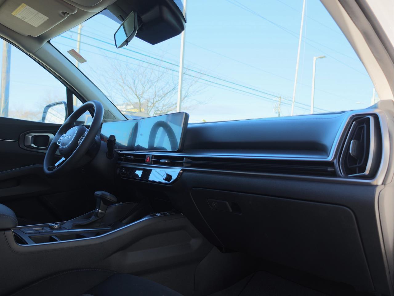 2025 Kia Sorento LX AWD   3rd Row Seat   Heated Seat   Lane Assist Photo