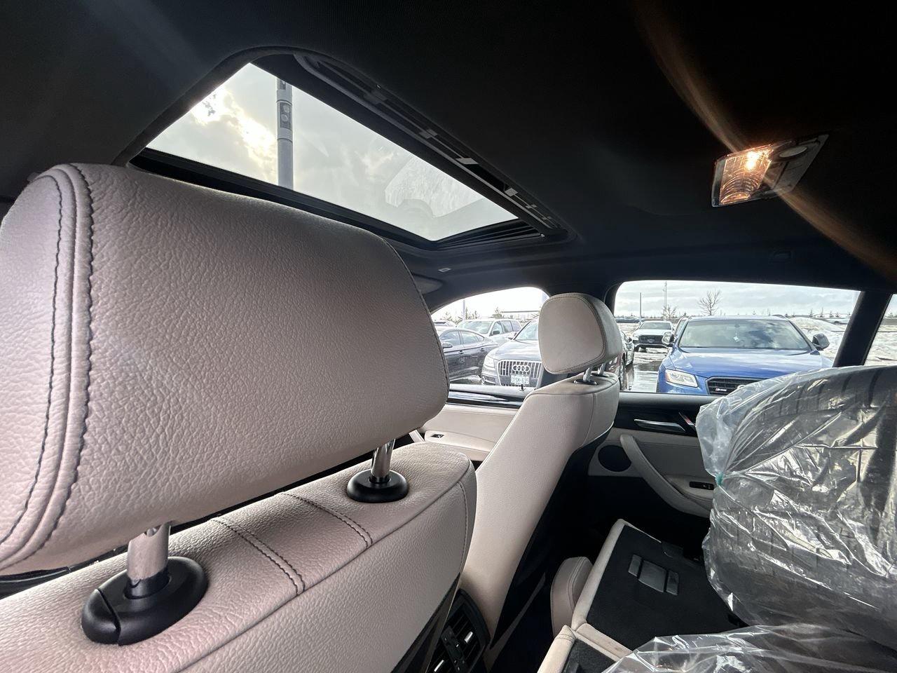 2017 BMW X4 M40i   Premium Pkg   Tech Pkg Photo