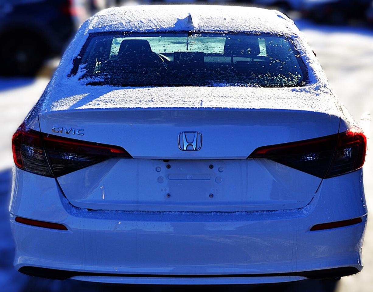 2022 Honda Civic Sedan EX CVT Photo3