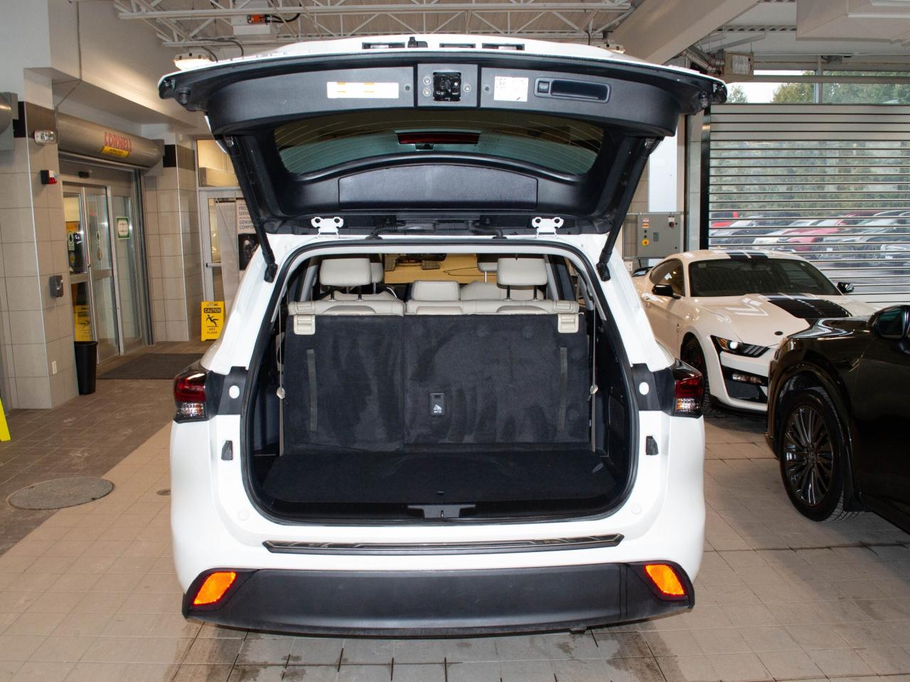 2024 Toyota Highlander Hybrid XLE Photo