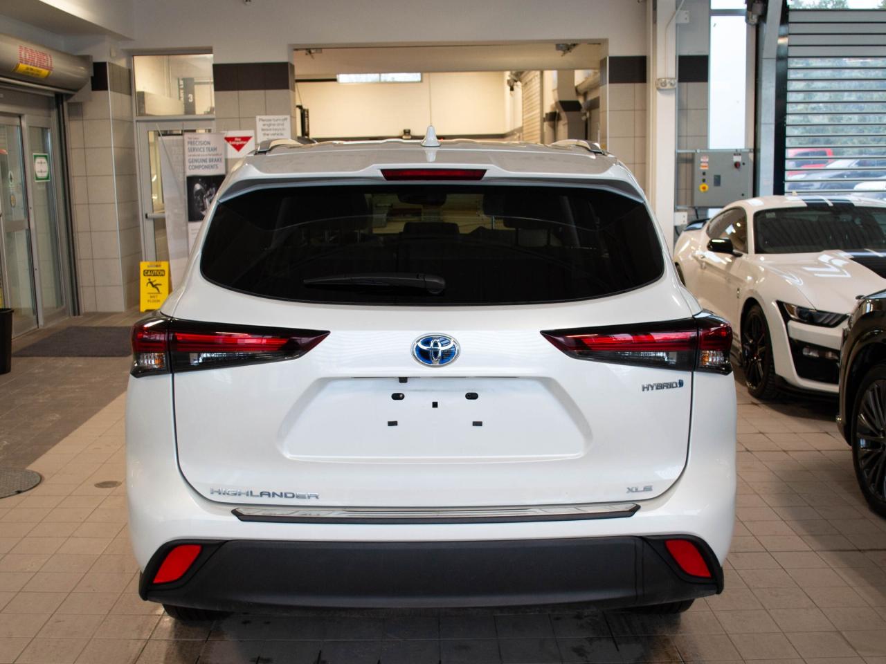 2024 Toyota Highlander Hybrid XLE Photo