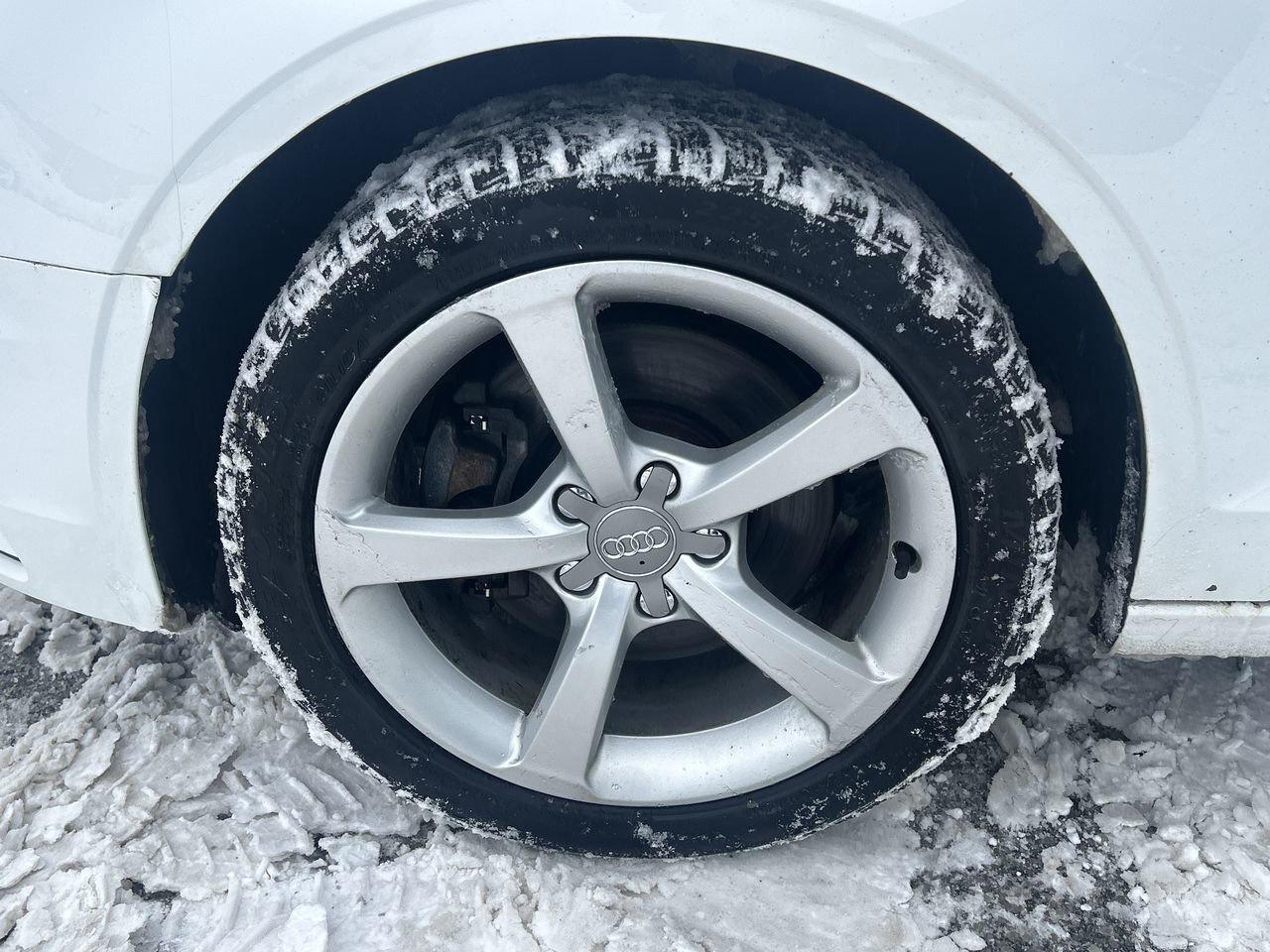 2016 Audi A3 2.0T Komfort   Premium Pkg Photo