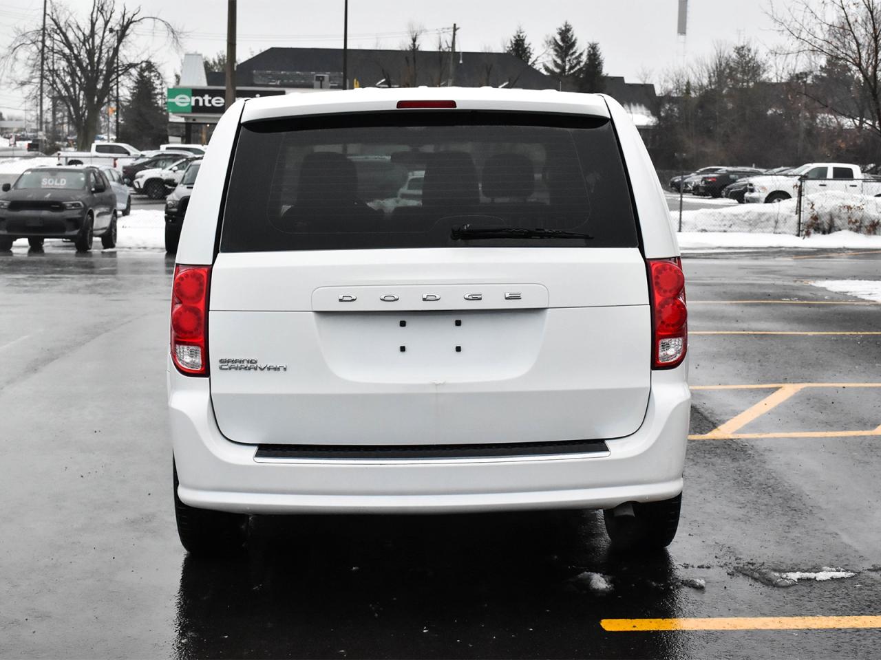 2015 Dodge Grand Caravan SE Photo