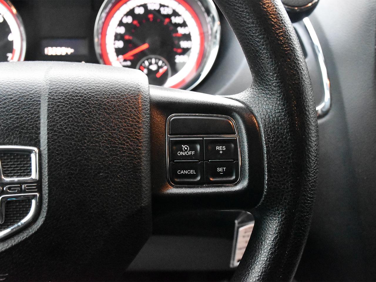 2015 Dodge Grand Caravan SE Photo