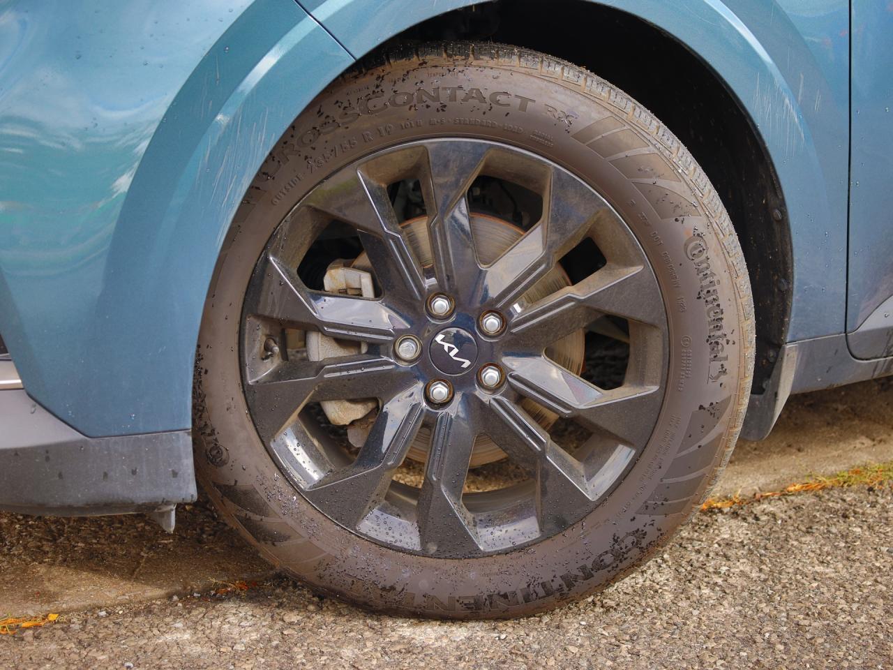 2024 Kia Carnival SX   Blindview Monitor   2nd Row Cooled Seat Photo