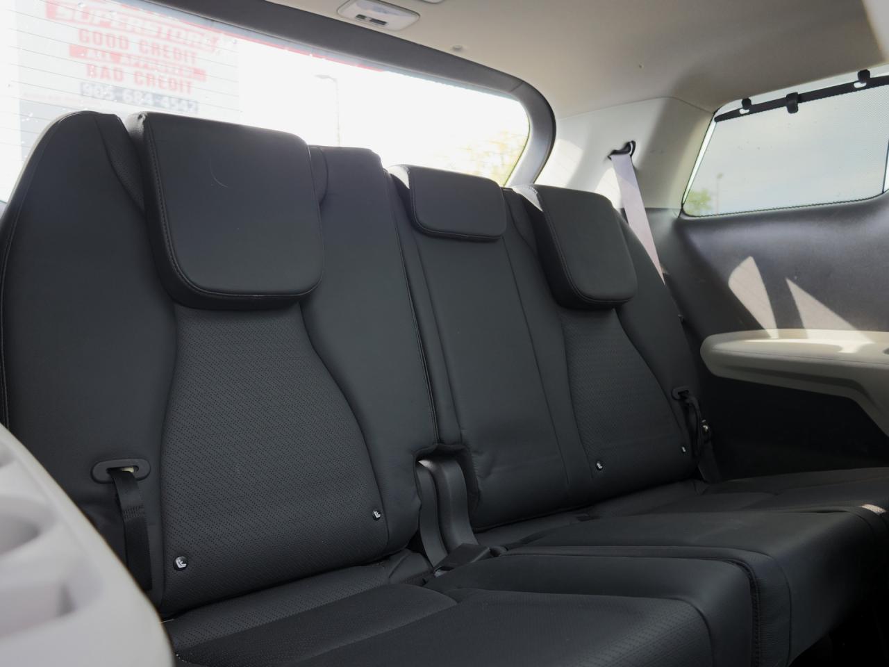 2024 Kia Carnival SX   Blindview Monitor   2nd Row Cooled Seat Photo