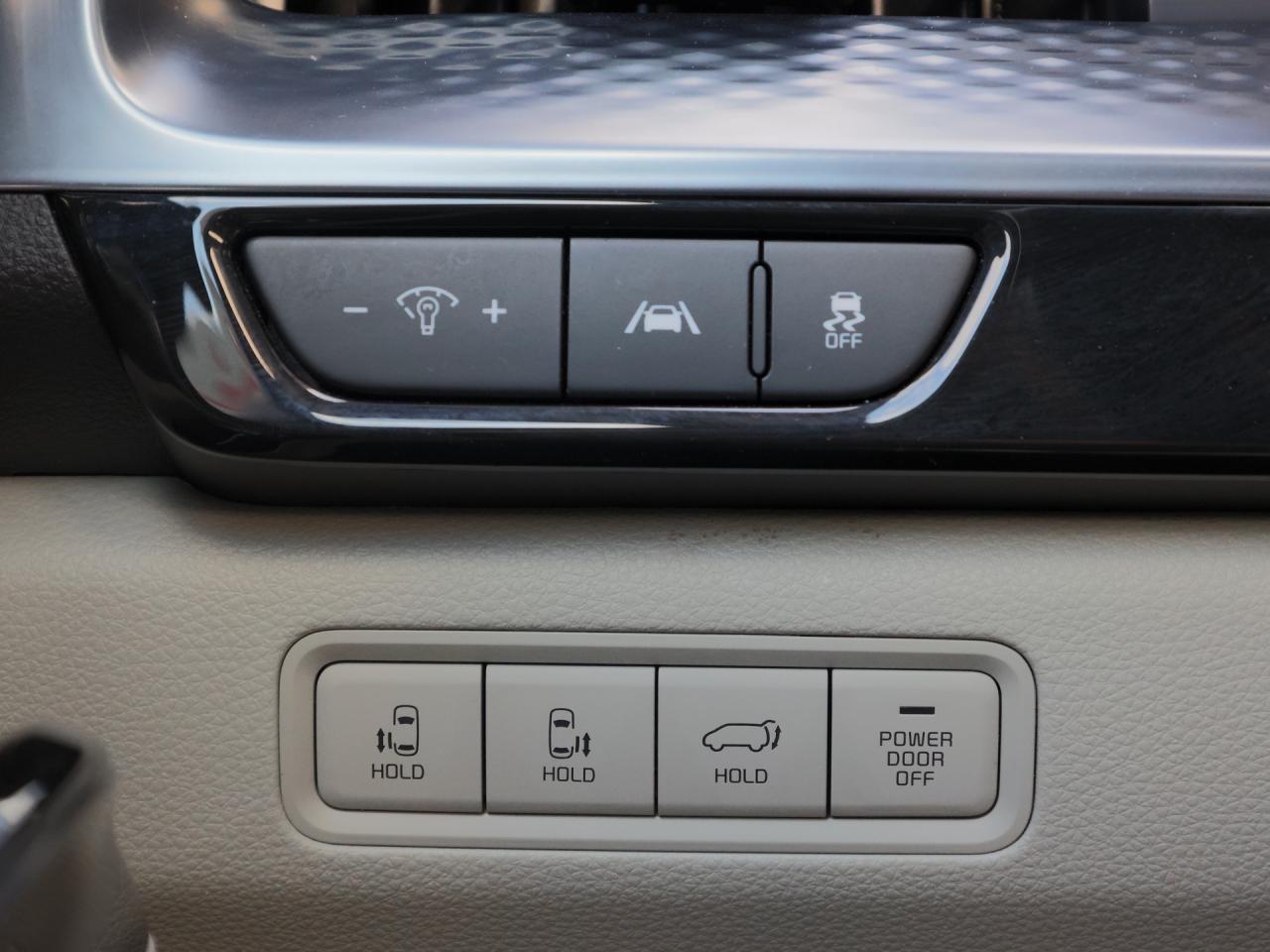 2024 Kia Carnival SX   Blindview Monitor   2nd Row Cooled Seat Photo