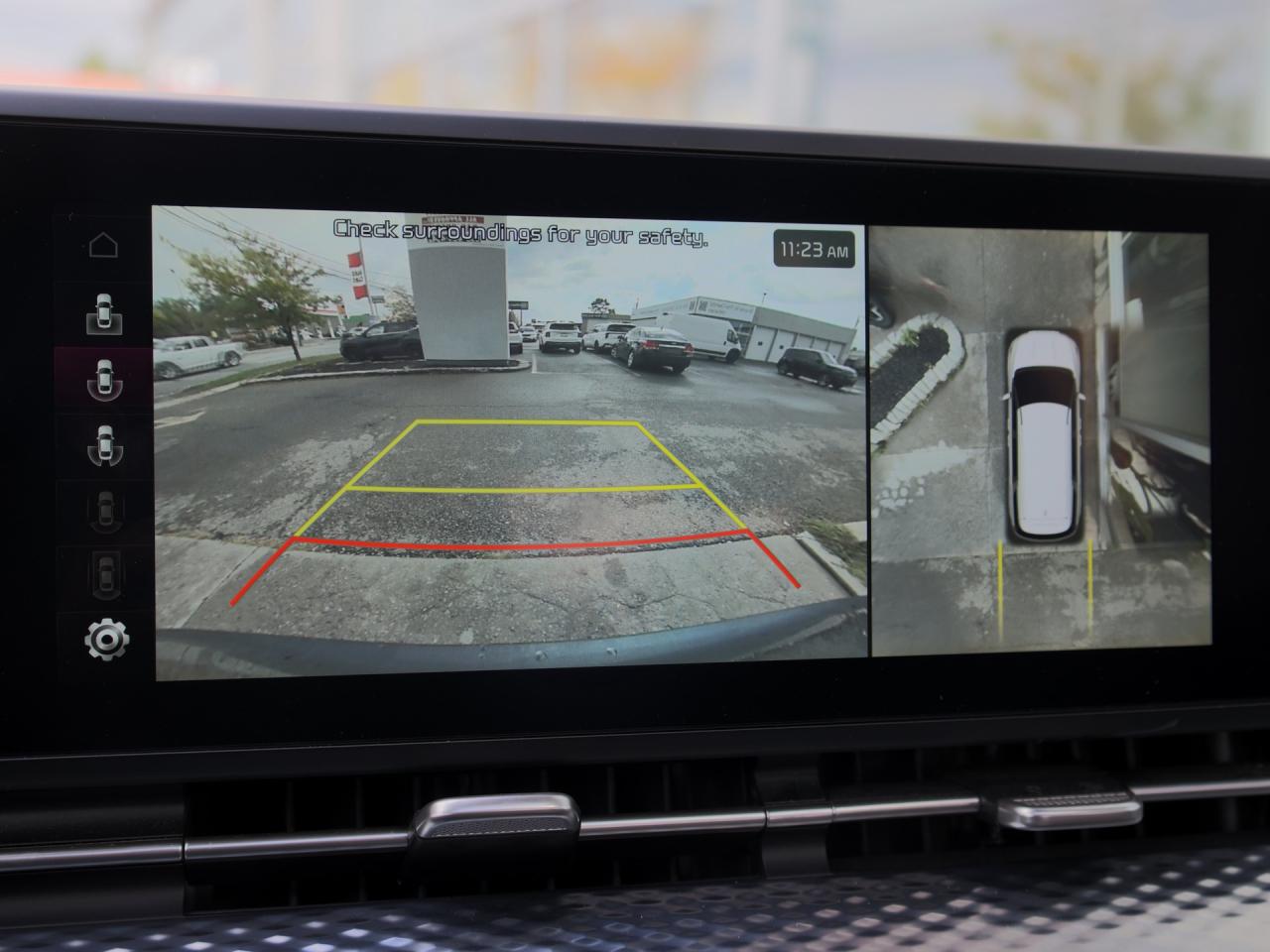 2024 Kia Carnival SX   Blindview Monitor   2nd Row Cooled Seat Photo