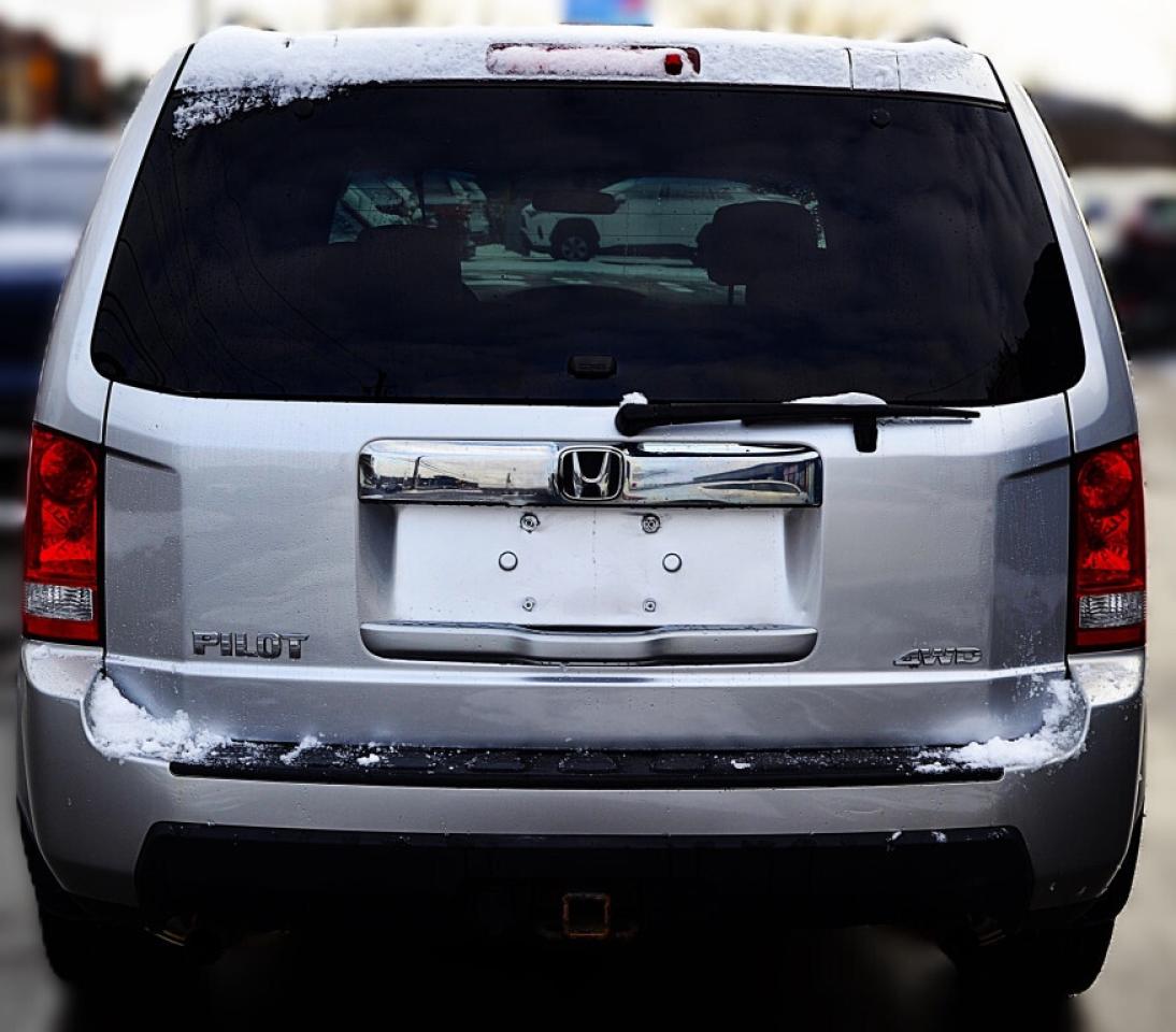 2011 Honda Pilot LX 4dr 4x4 Automatic Photo3
