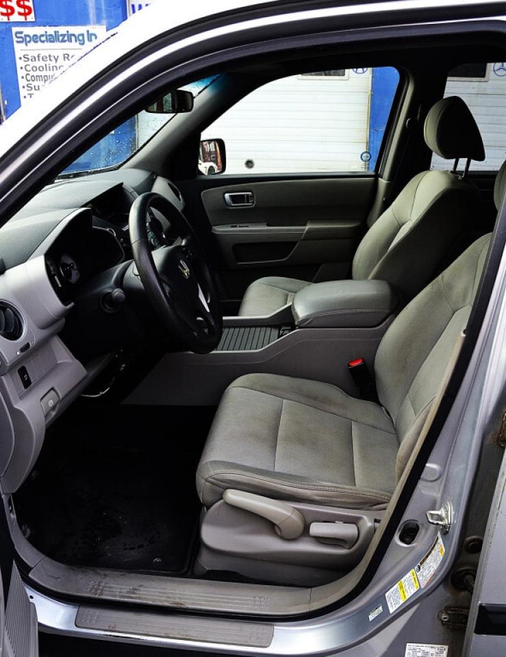 2011 Honda Pilot LX 4dr 4x4 Automatic Photo