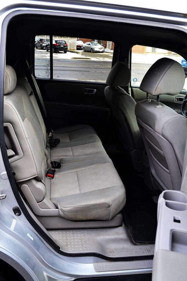 2011 Honda Pilot LX 4dr 4x4 Automatic Photo