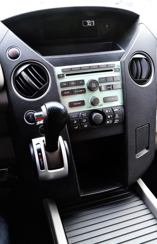 2011 Honda Pilot LX 4dr 4x4 Automatic Photo